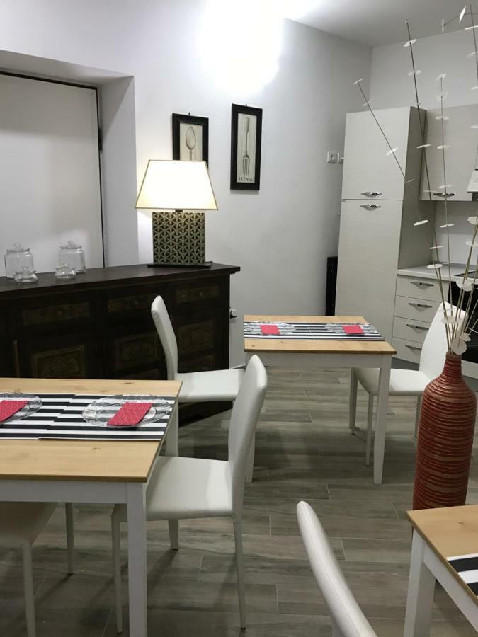 קאסרטה Residenza Murat מראה חיצוני תמונה