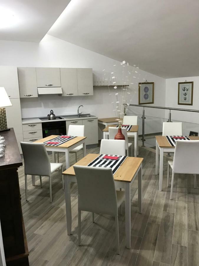 קאסרטה Residenza Murat מראה חיצוני תמונה