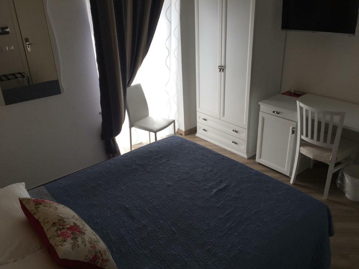 קאסרטה Residenza Murat מראה חיצוני תמונה