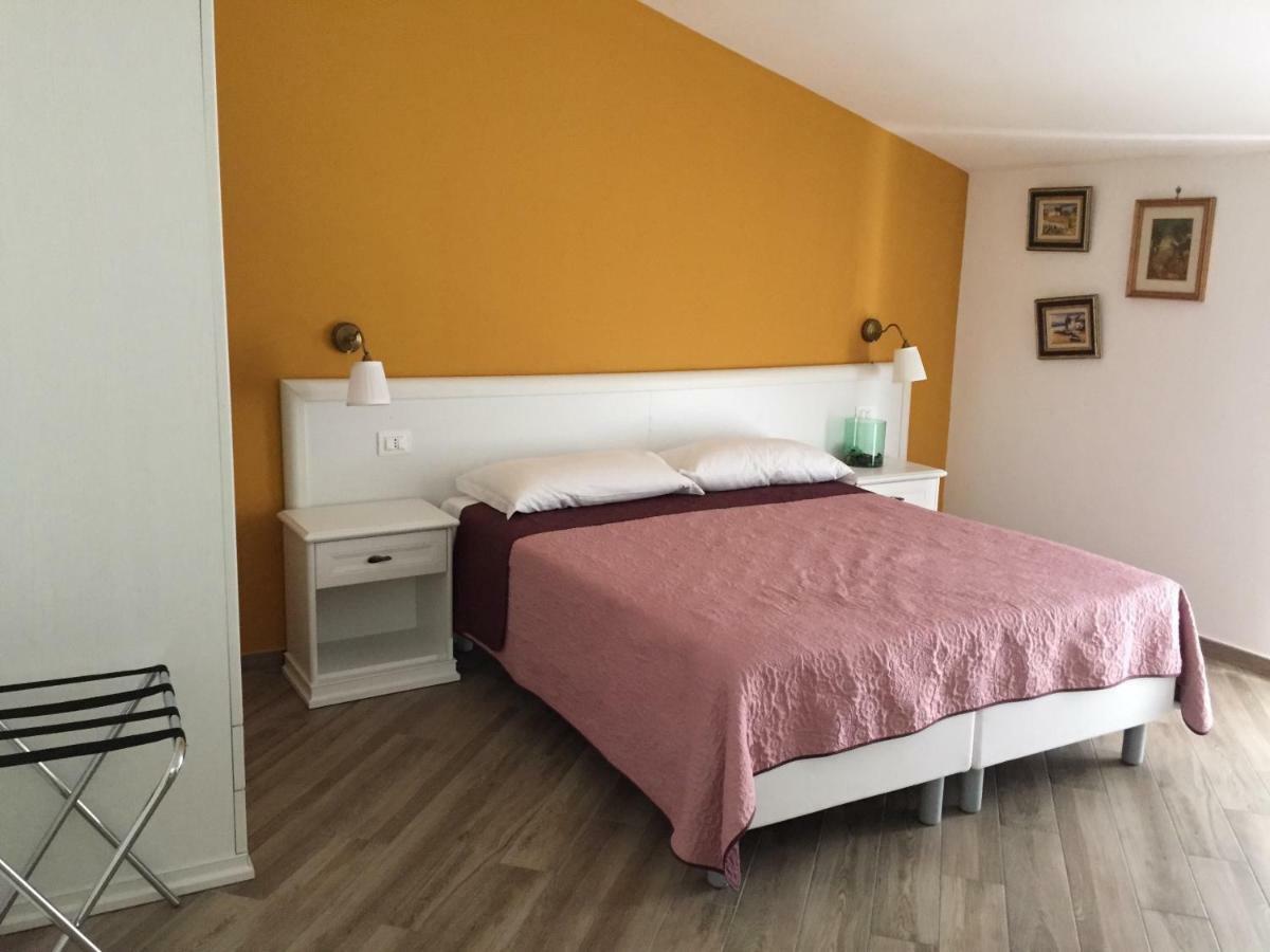 קאסרטה Residenza Murat מראה חיצוני תמונה